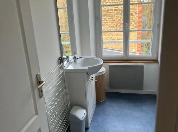 1 Neuf Centre Acces Facile Proche Gare Et Commodites *